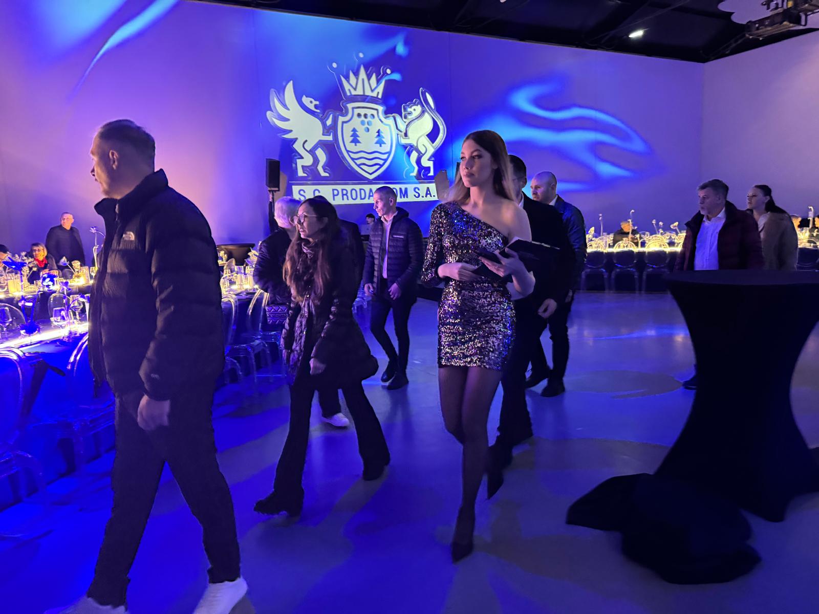 ACUM: Noua ”Ștefan cel Mare Vodka”  se lansează în cel mai mare centru de new media art din România – VIDEO 