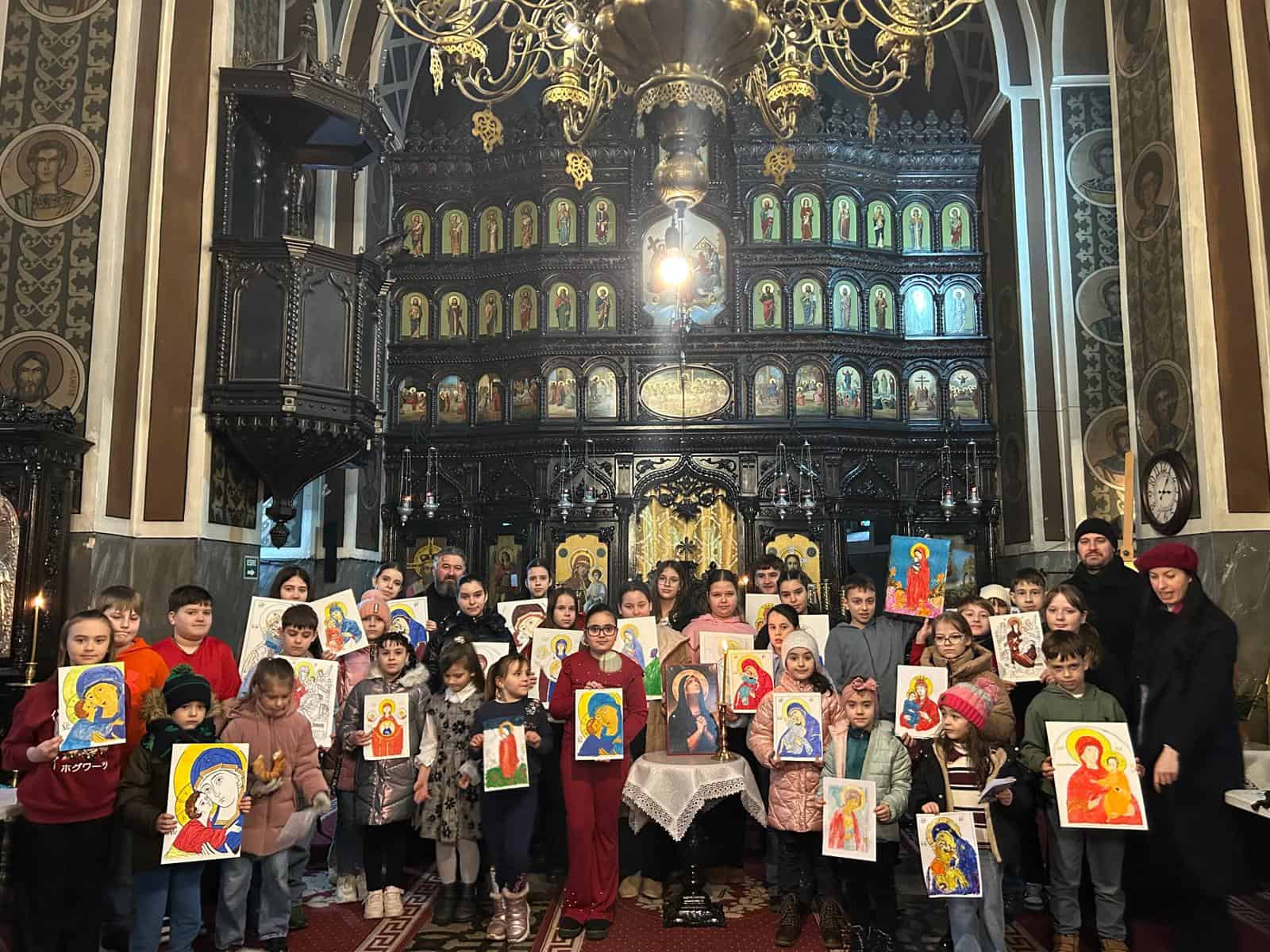 Copiii din Dorohoi au descoperit „Comoara credinței” la Catedrala orașului: lecții de familie și comunitate