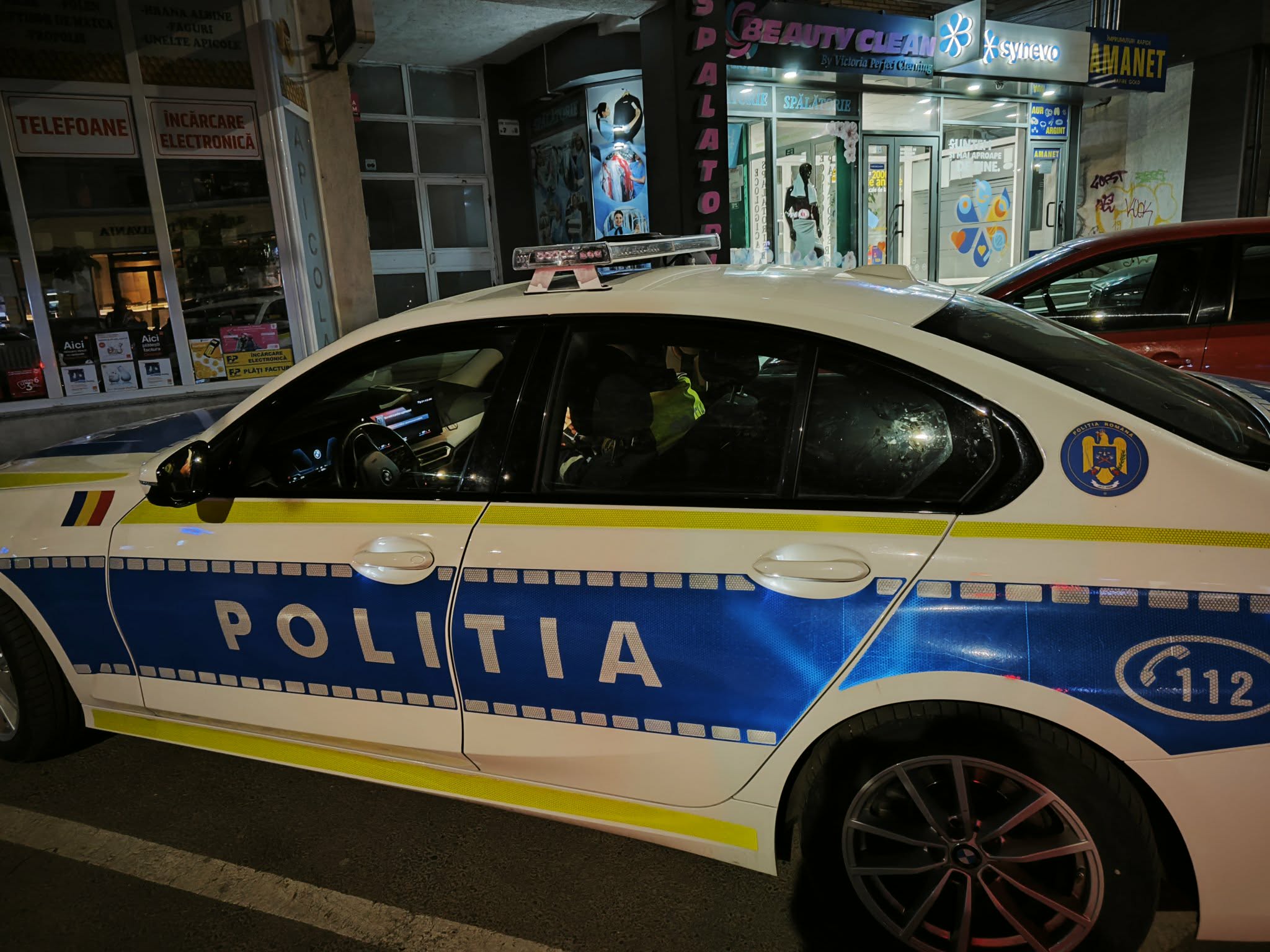 zeci de vitezomani amendati.