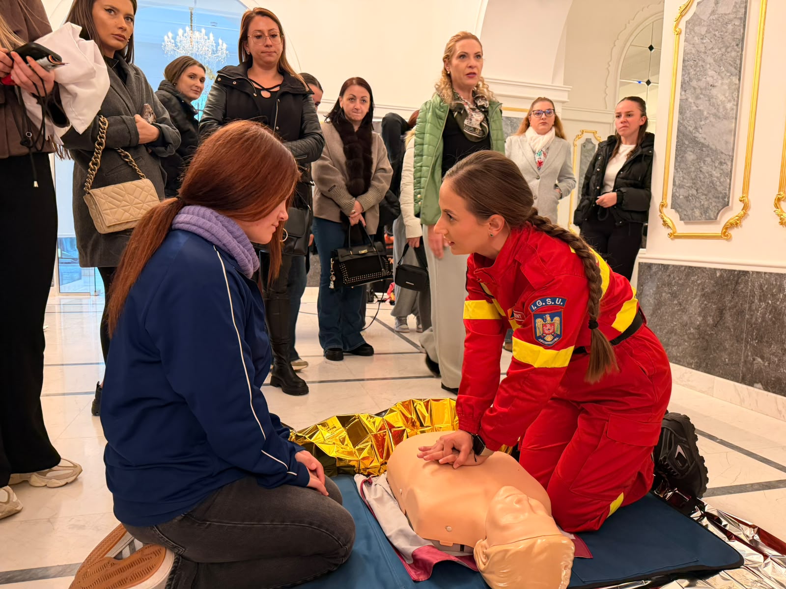 ziua resuscitarii marcata cu teatru la botosani