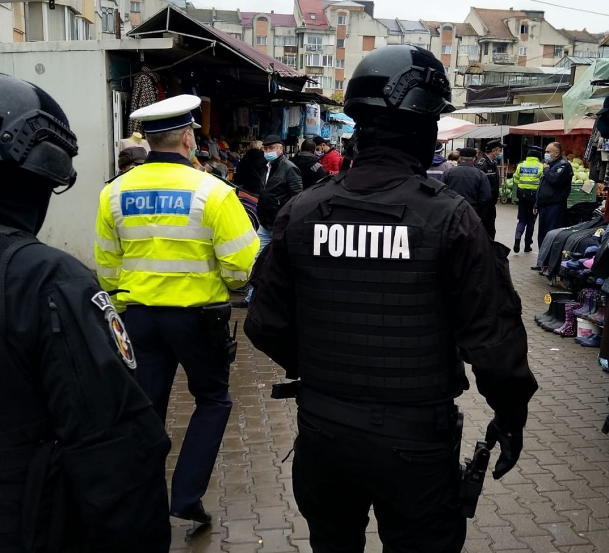 RAZII in Piata Centrala din Botosani, amenda uriasa incasata de un