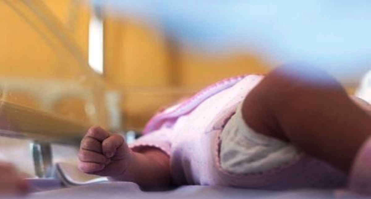 Image result for bebelus mort vaccin