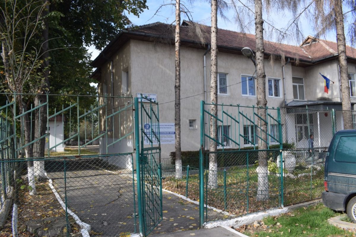 Profesor De Educatie Fizica Din Municipiu Acuzat Ca A Lovit Mai